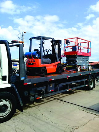 Locação empilhadeira.jpg